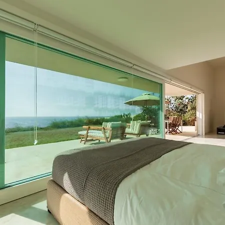 Pierino's Cliff Villa